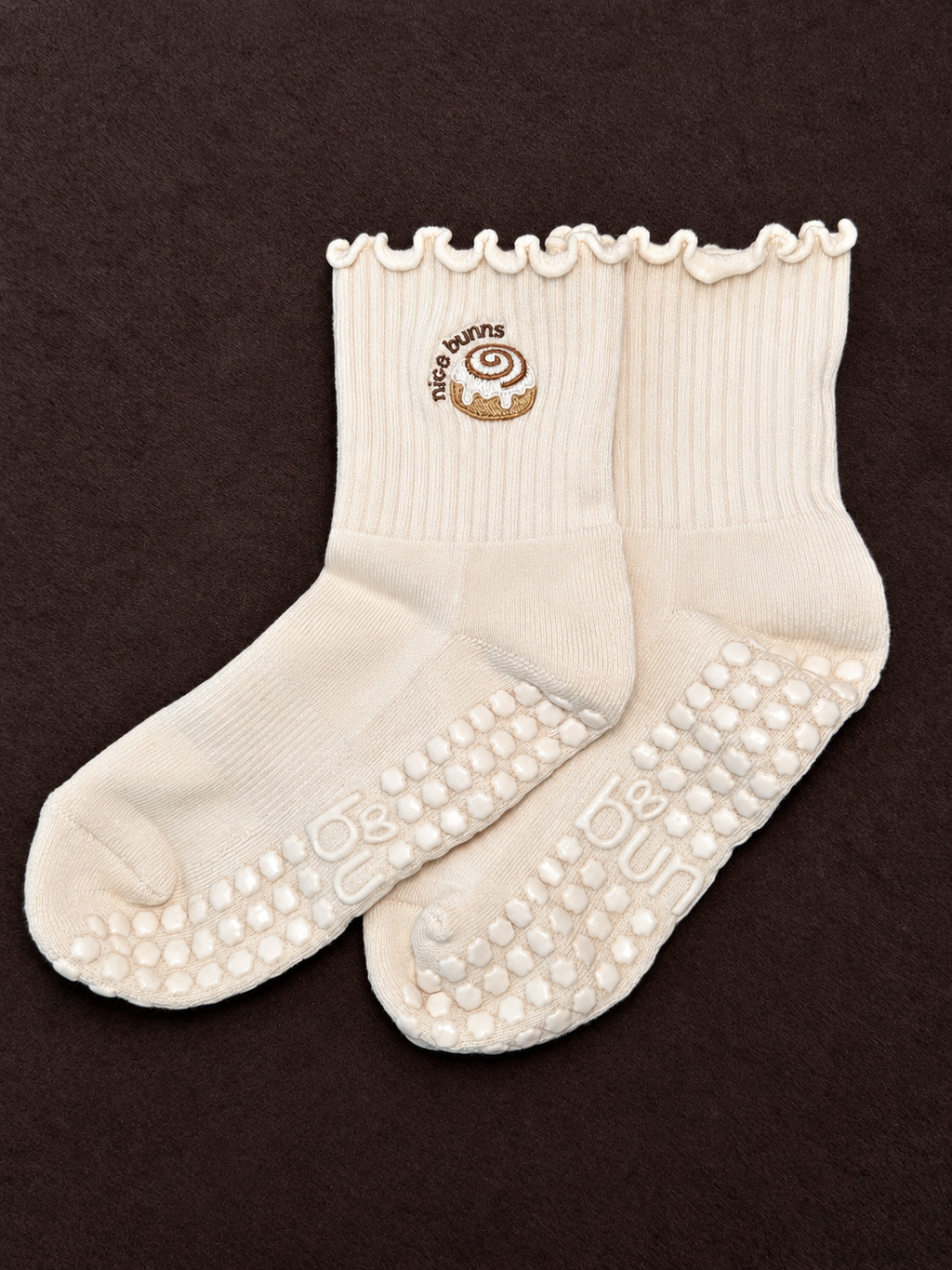 Nice Bunns Cinnabunn Grip Socks